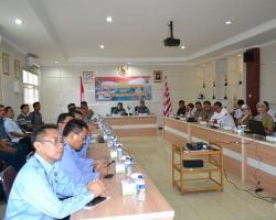 Bahas Masalah Maritim, Laksda TNI Surya Wiranto Kunjungi Lanal Banten